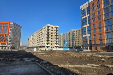 Фото №1: Торговое помещение 51 м², 1/9 эт. - Краснодар, мкр. жилой комплекс Друзья, ул. имени Генерала Брусилова, 28к3