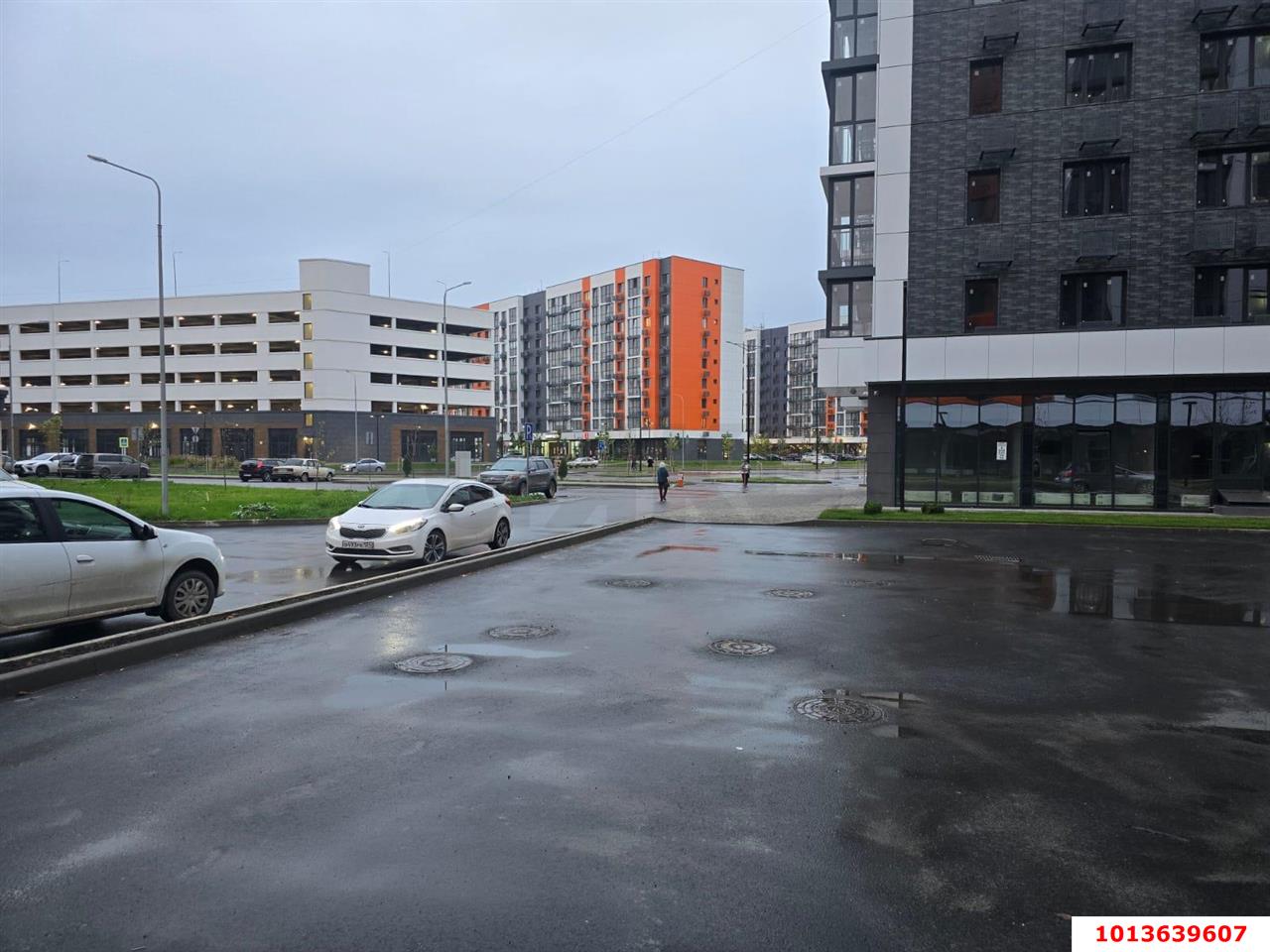 Фото №5: Торговое помещение 46&nbsp;м², 1/9&nbsp;эт. - Краснодар, Прикубанский внутригородской округ, мкр. жилой комплекс Друзья, ул. имени Генерала Брусилова, 28к3