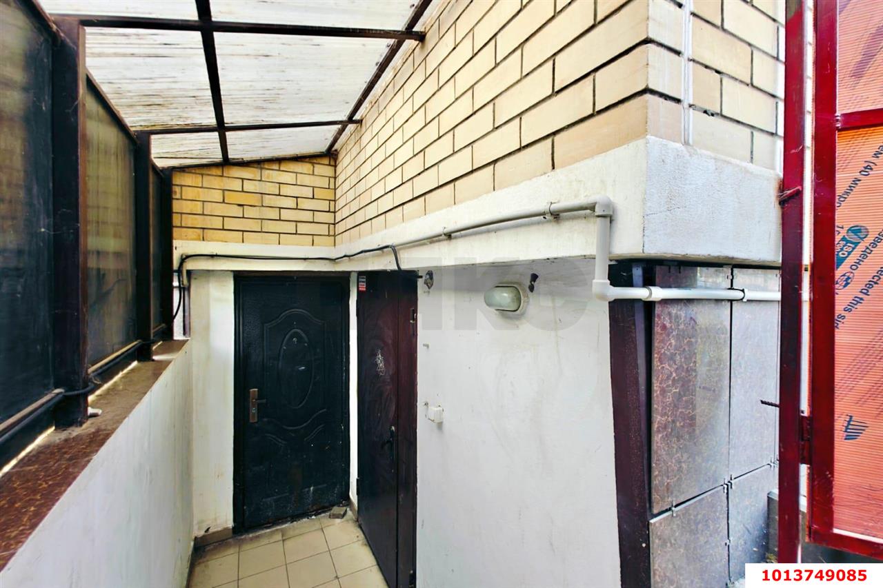 Фото №10: Торговое помещение 30&nbsp;м², 1/10&nbsp;эт. - Краснодар, Прикубанский внутригородской округ, мкр. Славянский, ул. Красных Партизан, 1/2