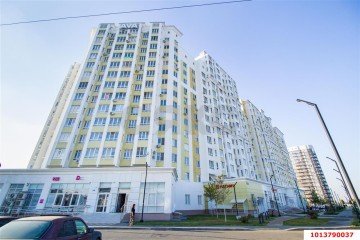 Фото №4: Торговое помещение 443 м² - Краснодар, мкр. жилой комплекс Зеленодар, ул. 3-я Трудовая, 1/3