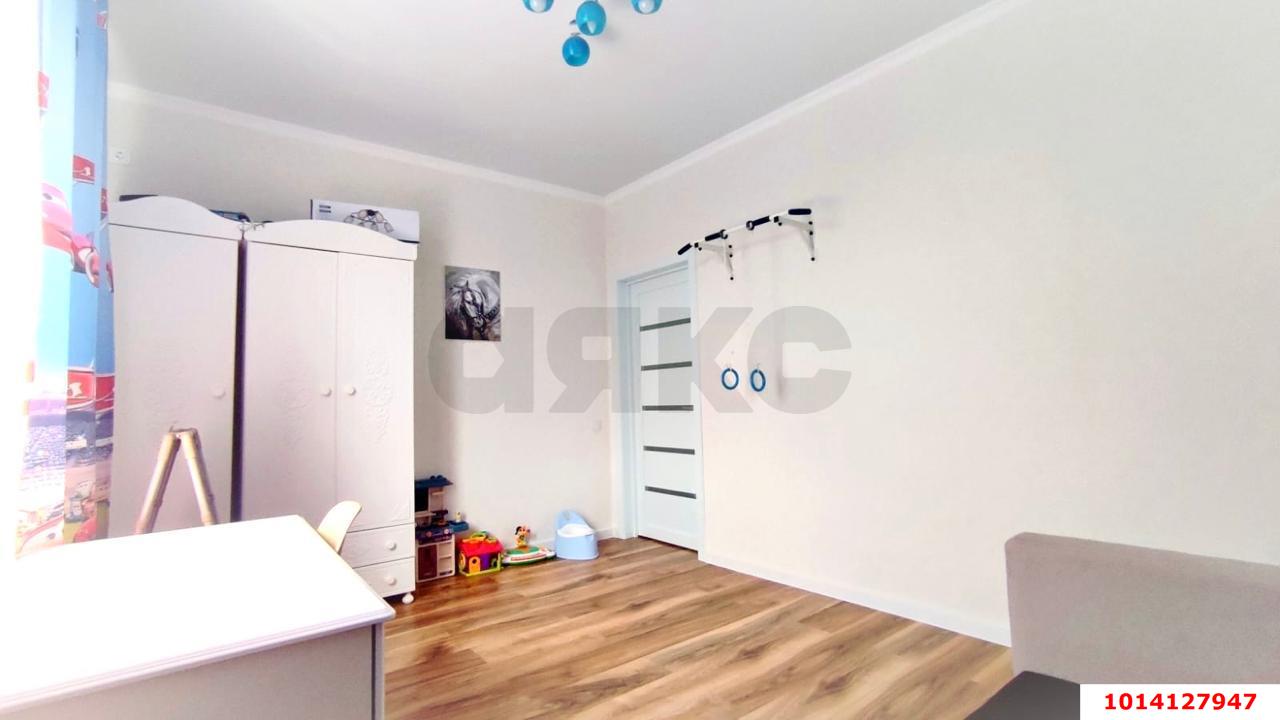 Фото №4: Дом 86&nbsp;м² + 4.1&nbsp;сот., 1&nbsp;эт. - Новотитаровская, ул. Пролетарская, 49