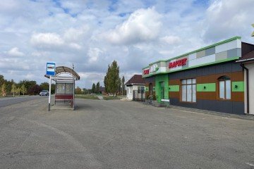 Фото №3: Торговое помещение 248 м² - Платнировская, ул. Советская, 220