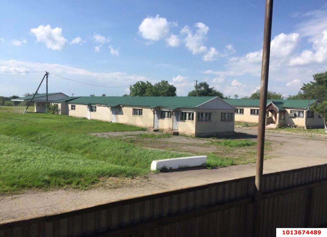 Фото №4: Производственное помещение 8500&nbsp;м², 1/2&nbsp;эт. - Ханская, ул. Ленина, 137Д
