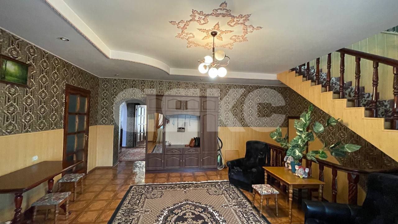 Фото №28: Дом 660&nbsp;м² + 18&nbsp;сот., 2&nbsp;эт. - Луганск, Ленинский, мкр. квартал Видный, ул. Академика Вернадского, 15