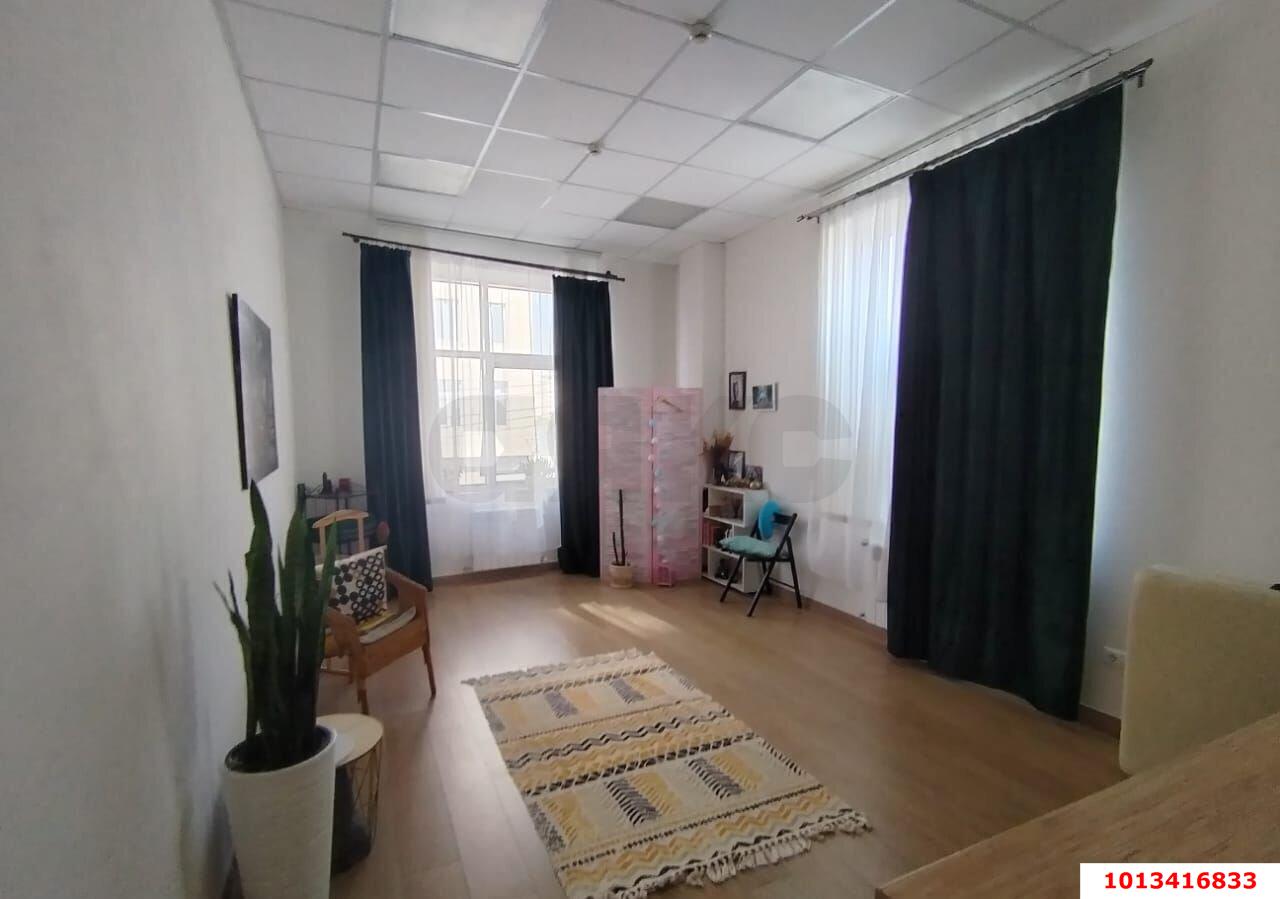 Фото №2: Офисное помещение 26&nbsp;м², 3/3&nbsp;эт. - Краснодар, мкр. Западный внутригородской округ, ул. Красных Партизан, 491