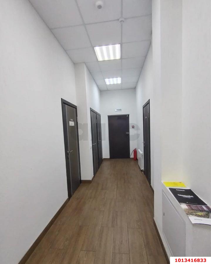 Фото №4: Офисное помещение 26&nbsp;м², 3/3&nbsp;эт. - Краснодар, мкр. Западный внутригородской округ, ул. Красных Партизан, 491