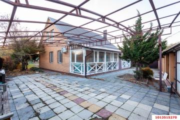 Фото №1: Дом 172 м² + 11 сот., 2 эт. - Краснодар, мкр. Отделение № 1 ОПХ Колос, ул. Должанская, 43