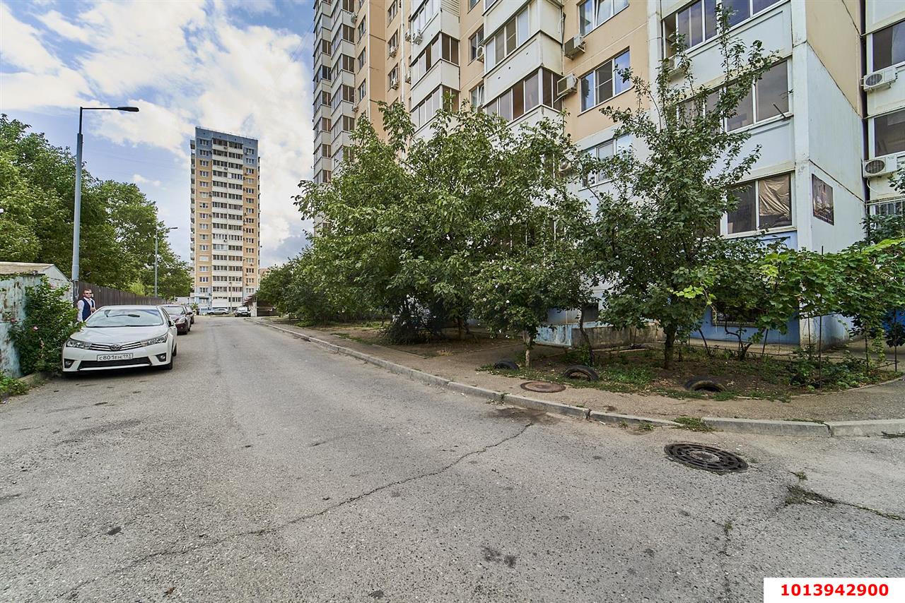 Фото №8: Торговое помещение 79&nbsp;м², 16&nbsp;эт. - Краснодар, Прикубанский внутригородской округ, мкр. Краевая Клиническая Больница, ул. Восточно-Кругликовская, 79