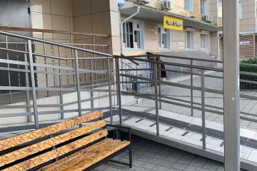 Фото №1: Торговое помещение 42&nbsp;м², -1/5&nbsp;эт. - Краснодар, мкр. Школьный, ул. Филатова, 19/1