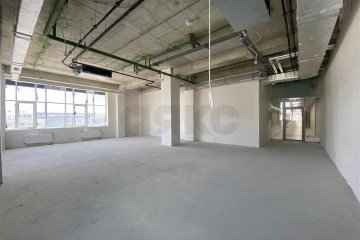 Фото №2: Торговое помещение 207 м² - Краснодар, мкр. жилой комплекс Гранд Пэлэс, ул. Уральская, 75/6