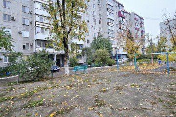 Фото №2: 4-комнатная квартира 80 м² - Краснодар, мкр. Гидростроителей, ул. Игнатова, 55