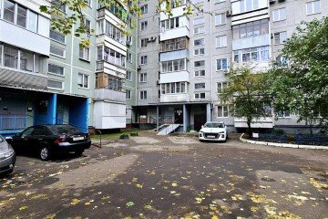 Фото №1: 4-комнатная квартира 80 м² - Краснодар, мкр. Гидростроителей, ул. Игнатова, 55