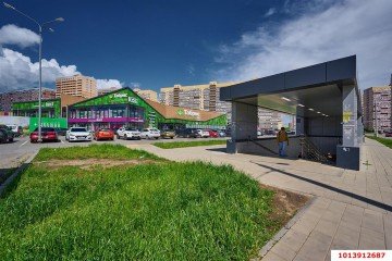 Фото №4: Торговое помещение 600 м² - Краснодар, мкр. жилой комплекс Любимый Дом, ул. Московская, 137