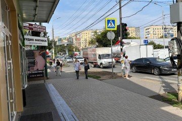 Фото №5: Торговое помещение 300 м² - Краснодар, мкр. 40 лет Победы, ул. Российская, 69/1