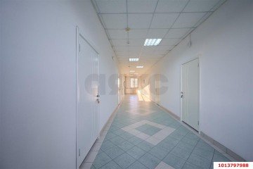 Фото №2: Офисное помещение 320 м² - Краснодар, мкр. Дубинка, пер. Угольный, 12