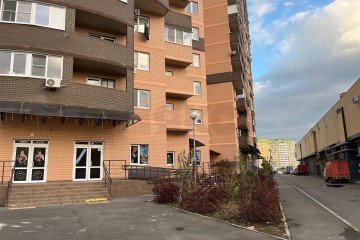 Фото №3: Торговое помещение 168 м² - Краснодар, мкр. жилой комплекс Авиатор, ул. имени Валерия Гассия, 2