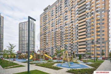 Фото №2: Офисное помещение 33 м² - Краснодар, мкр. жилой комплекс Сказка Град, ул. имени В.Н. Мачуги, 166А