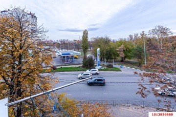 Фото №5: 3-комнатная квартира 52 м² - Краснодар, мкр. Центральный, ул. Суворова, 80