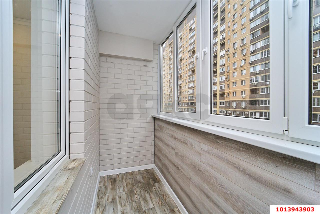 Фото №5: 2-комнатная квартира 70&nbsp;м², 3/18&nbsp;эт. - Краснодар, Прикубанский внутригородской округ, Музыкальный, мкр. Московский, ул. Московская, 112
