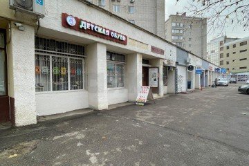 Фото №4: Торговое помещение 415 м² - Краснодар, мкр. Фестивальный, ул. имени Тургенева, 191