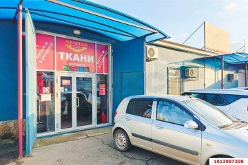 Фото №1: Торговое помещение 280 м² - Краснодар, мкр. Центральный, ул. Коммунаров, 266/2