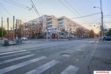 Фото №3: Торговое помещение 44 м² - Краснодар, мкр. Центральный, ул. Мира, 44