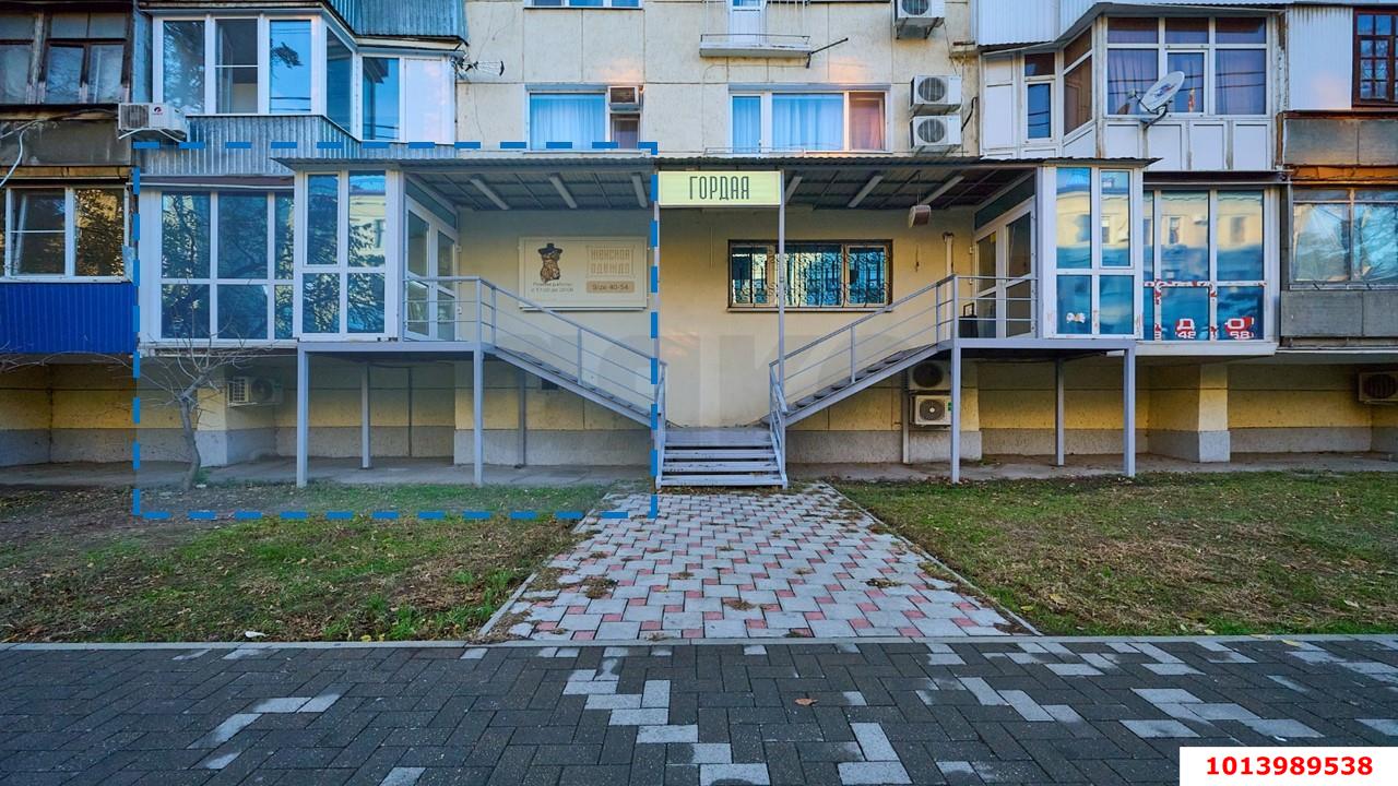 Фото №1: Торговое помещение 44 м² - Краснодар, Центральный, ул. Мира, 44