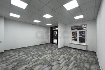 Фото №2: Торговое помещение 47 м² - Краснодар, мкр. жилой комплекс Ракурс, ул. имени Героя Ростовского, 8к3