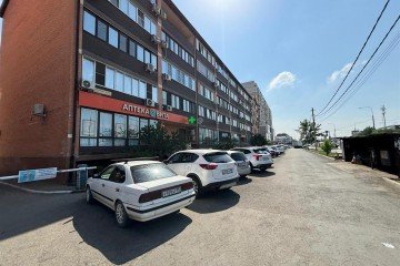 Фото №1: Торговое помещение 315 м² - Краснодар, мкр. Музыкальный, ул. Московская, 148к2