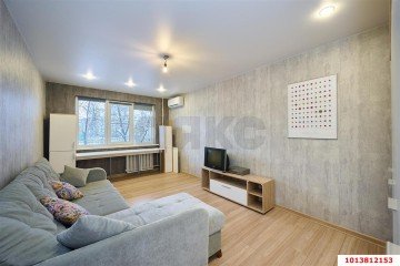 Фото №2: 2-комнатная квартира 44 м² - Краснодар, мкр. Черёмушки, ул. Бургасская, 27