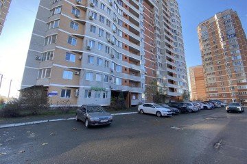 Фото №2: Торговое помещение 40 м² - Краснодар, мкр. Западный внутригородской округ, ул. Кожевенная, 58