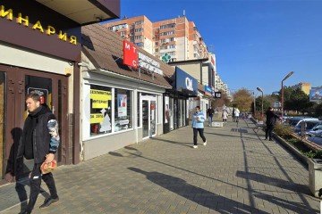 Фото №5: Торговое помещение 90 м² - Краснодар, мкр. Юбилейный, пр-кт Чекистов, 17