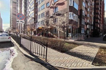 Фото №2: Торговое помещение 40 м² - Краснодар, мкр. 1-й квартал, ул. Домбайская, 63