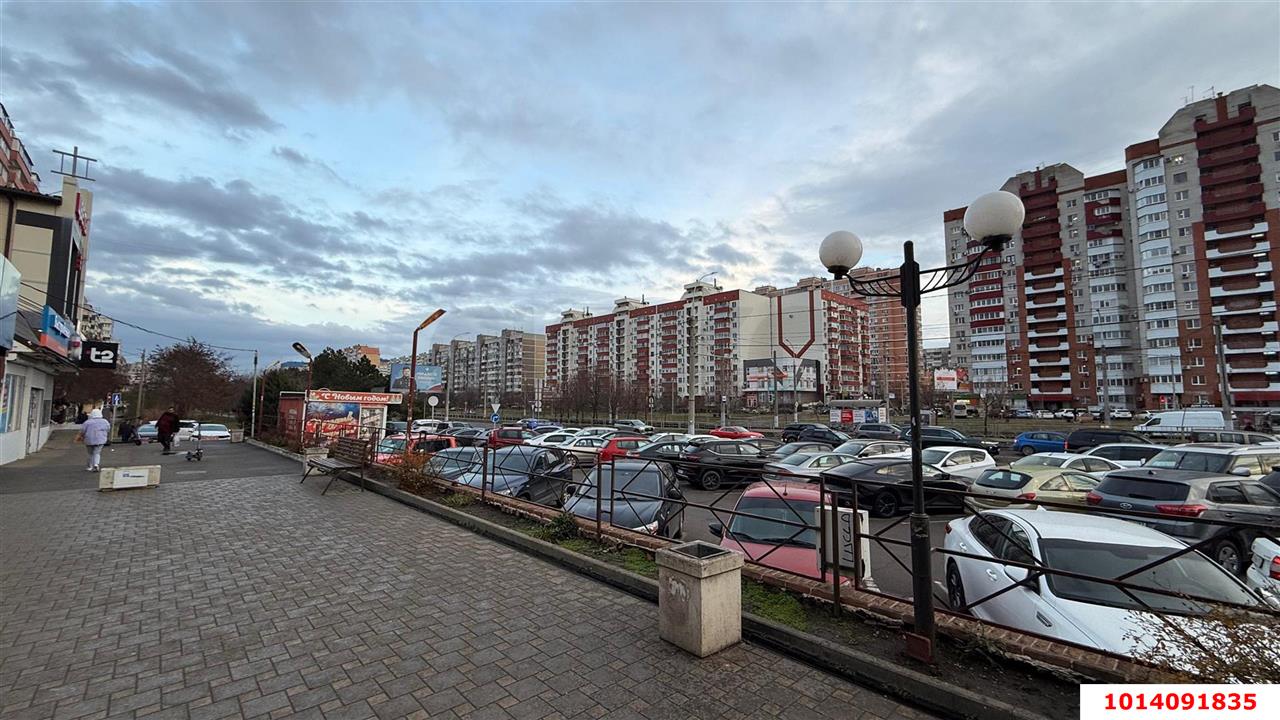 Фото №4: Торговое помещение 121 м² - Краснодар, Юбилейный, пр-кт Чекистов, 17