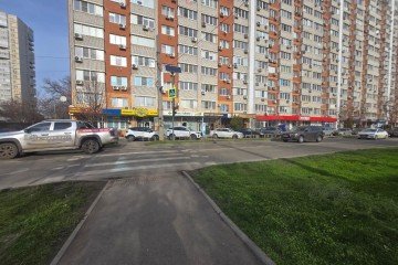 Фото №3: Торговое помещение 22 м² - Краснодар, мкр. Центральный, ул. Промышленная, 33