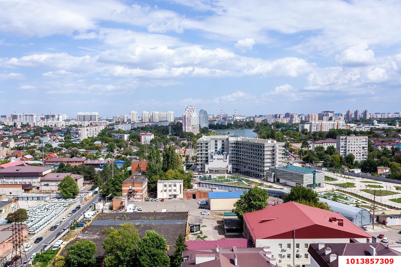 Фото №2: Студия 25 м² - Краснодар, жилой комплекс Привилегия, ул. Селезнёва, 4/15к1