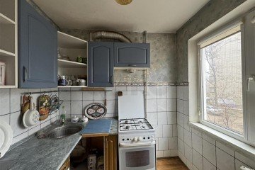 Фото №2: 4-комнатная квартира 60 м² - Краснодар, мкр. Гидростроителей, ул. Трудовой Славы, 17