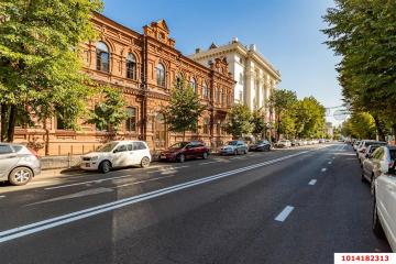 Фото №1: 3-комнатная квартира 93 м², 1/3 эт. - Краснодар, мкр. Центральный, ул. Советская, 59