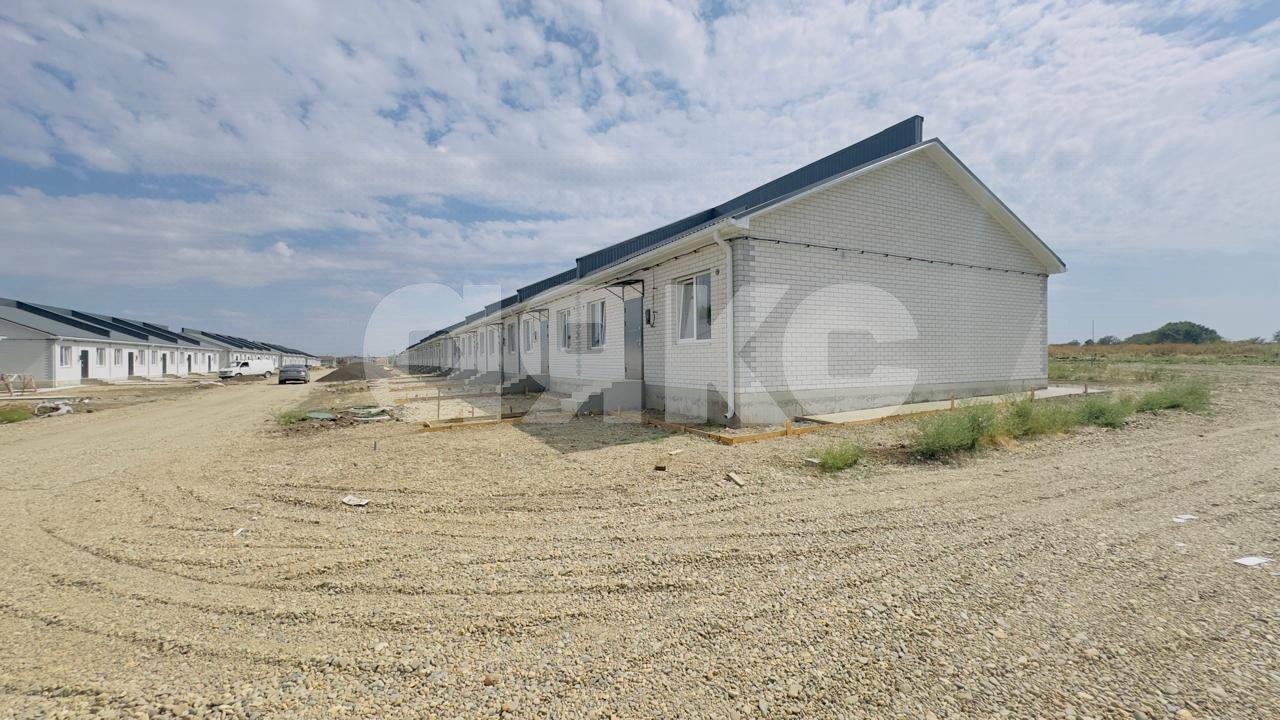 Фото №3: Таунхаус 38&nbsp;м² + 2&nbsp;сот., 1&nbsp;эт. - Кореновск, мкр. 2-й квартал