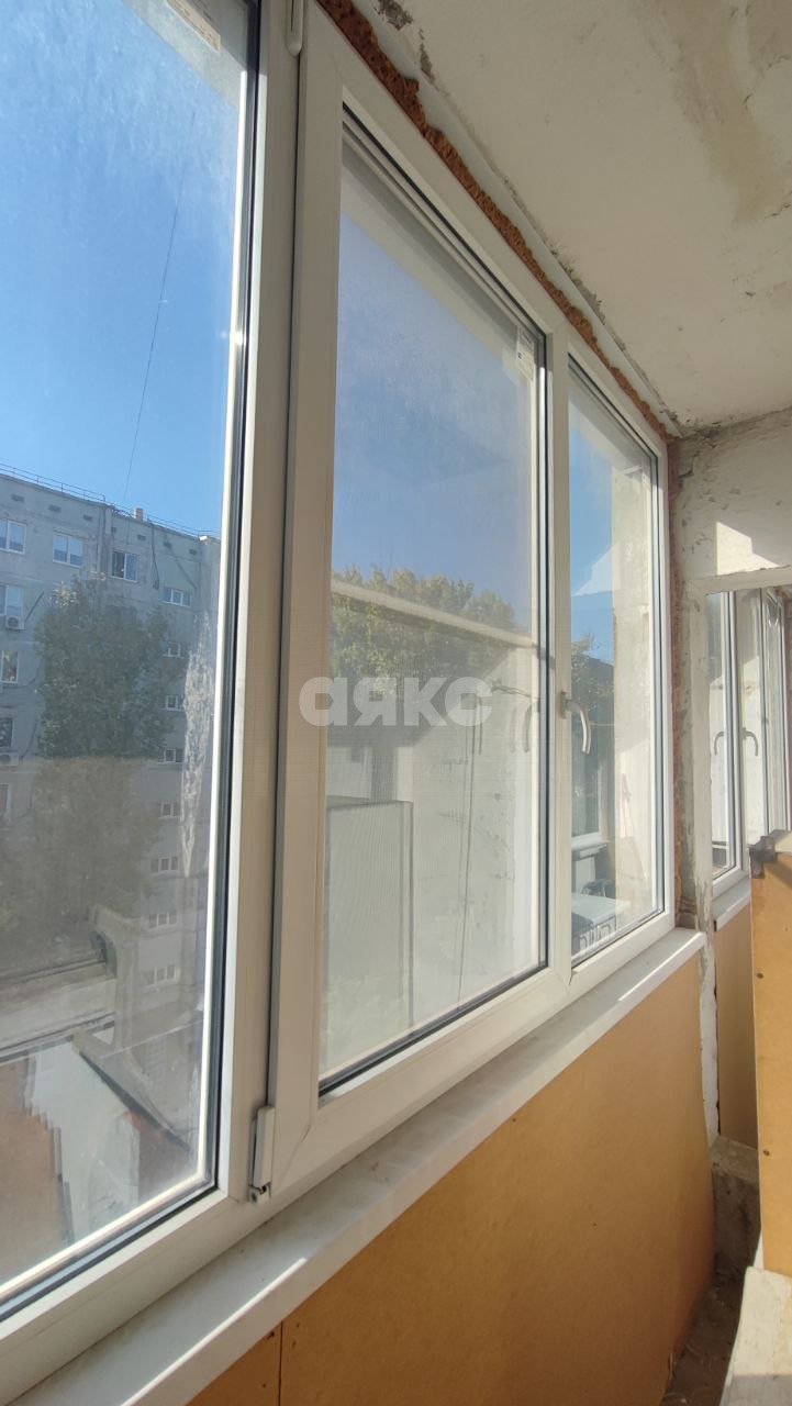 Фото №11: 1-комнатная квартира 42&nbsp;м², 6/9&nbsp;эт. - Волгоград, Дзержинский, 127-й квартал, р. Семь Ветров, б-р 30-летия Победы, 18