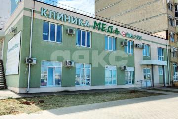 Фото №1: Коммерция 494 м², 1/2 эт. - Волжский, мкр. 38-й, ул. Волжской Военной Флотилии, 62