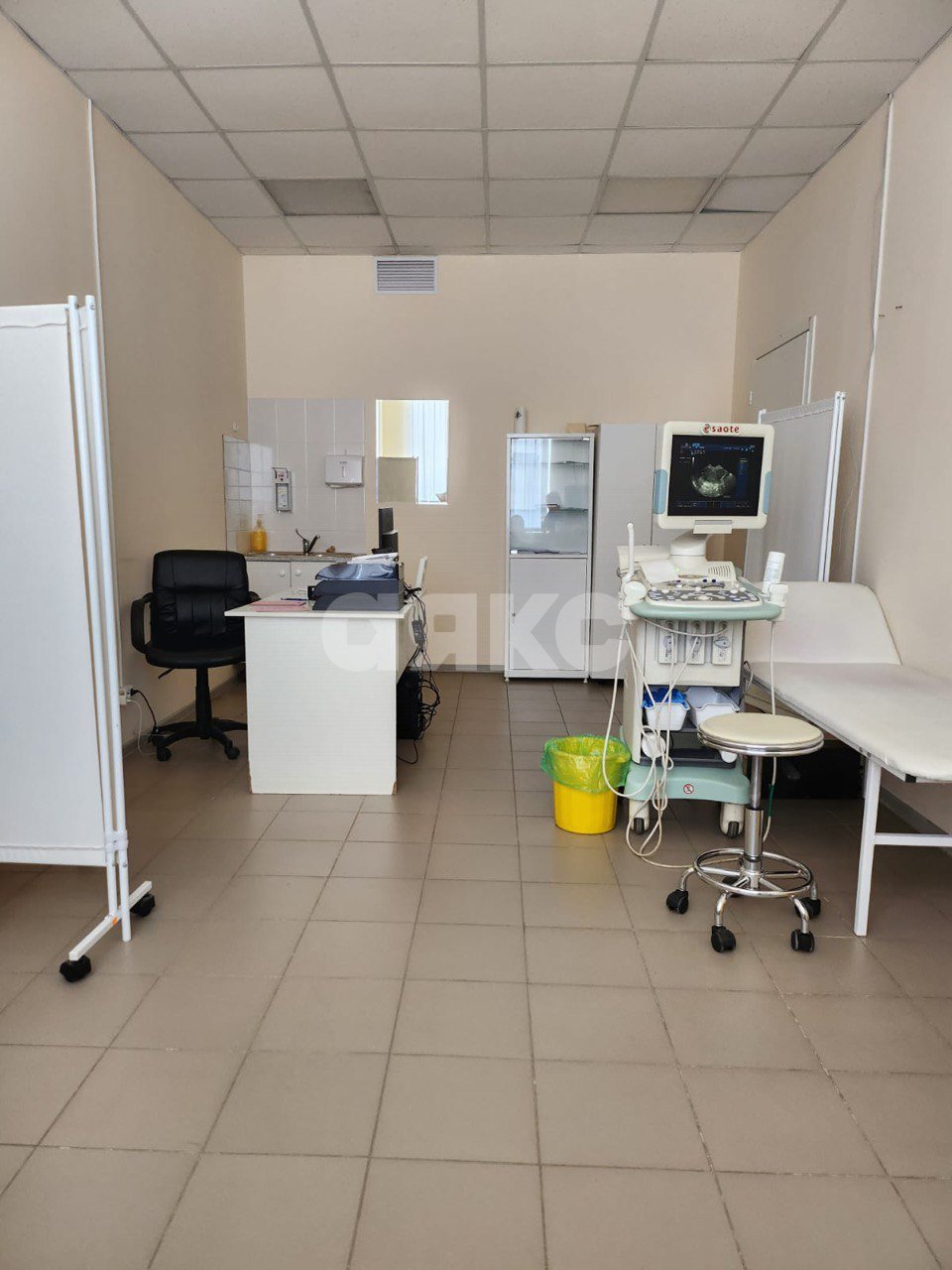 Фото №6: Коммерция 494&nbsp;м², 1/2&nbsp;эт. - Волжский, мкр. 38-й, ул. Волжской Военной Флотилии, 62