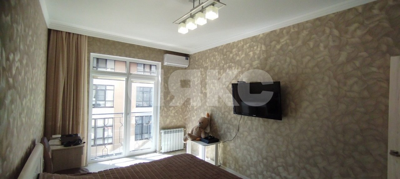 Фото №5: 1-комнатная квартира 40&nbsp;м², 2/8&nbsp;эт. - Геленджик, квартал Южный, ЖК Столичный Квартал, мкр. ЖК Жуковский, ул. Витебская, 12к5