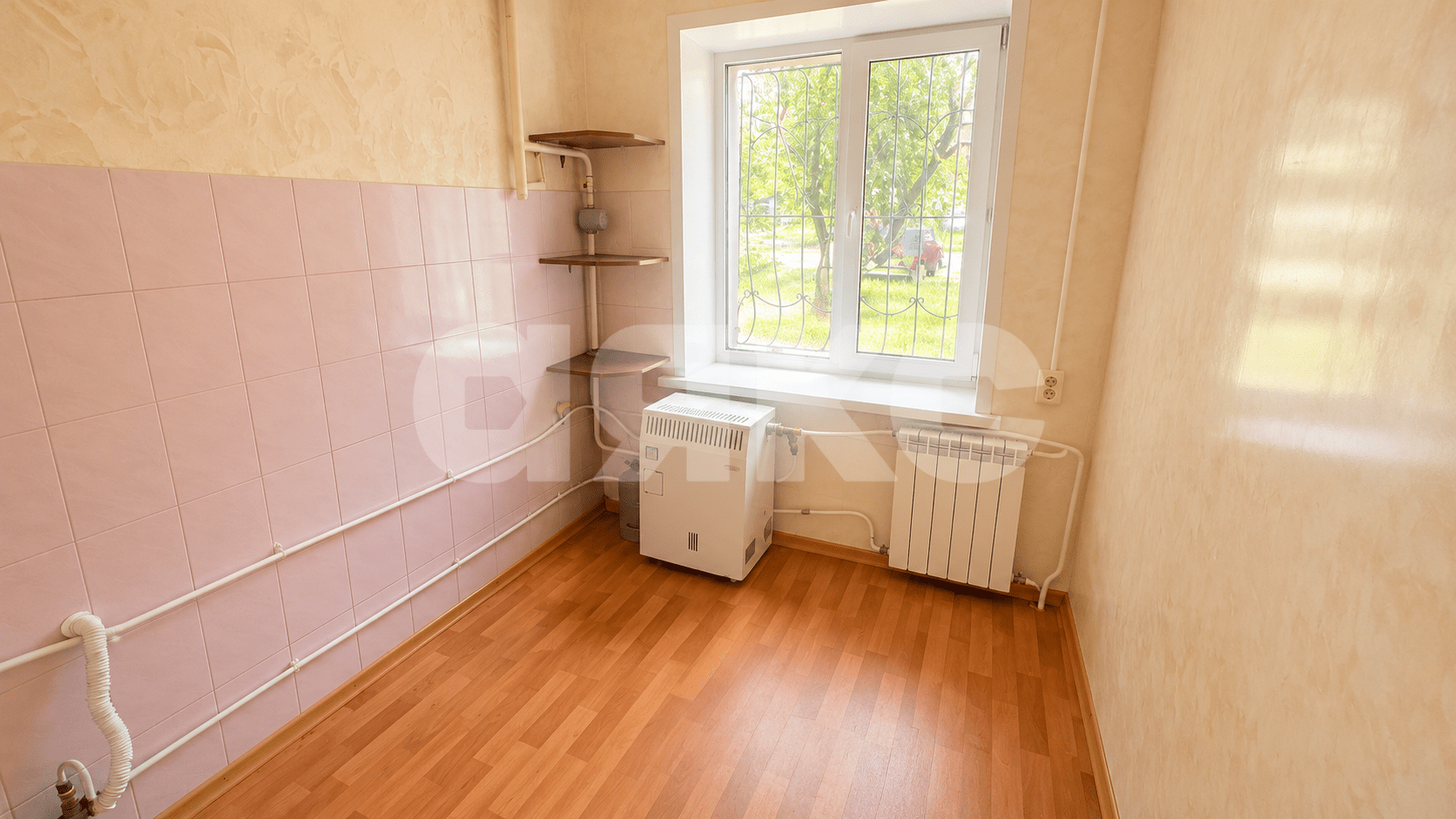 Фото №3: 2-комнатная квартира 46&nbsp;м², 1/9&nbsp;эт. - Луганск, Жовтневый, мкр. квартал 50-летия Октября, 2