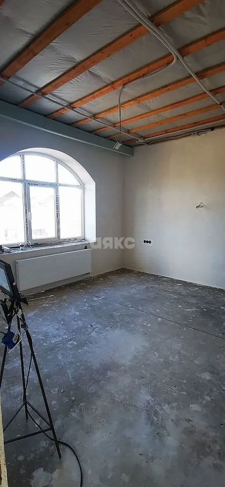 Фото №21: Дом 254&nbsp;м² + 8&nbsp;сот., 2&nbsp;эт. - Камышеваха, ул. Гранатовая
