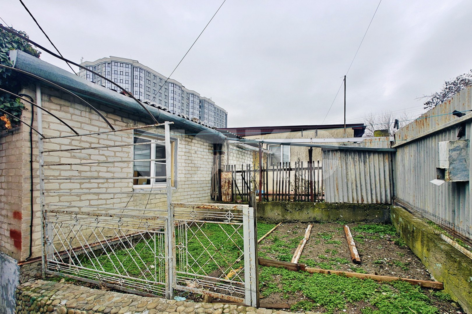 Фото №2: 2-комнатная квартира 50&nbsp;м², 1/1&nbsp;эт. - Гайдук, ул. Новороссийское шоссе, 2