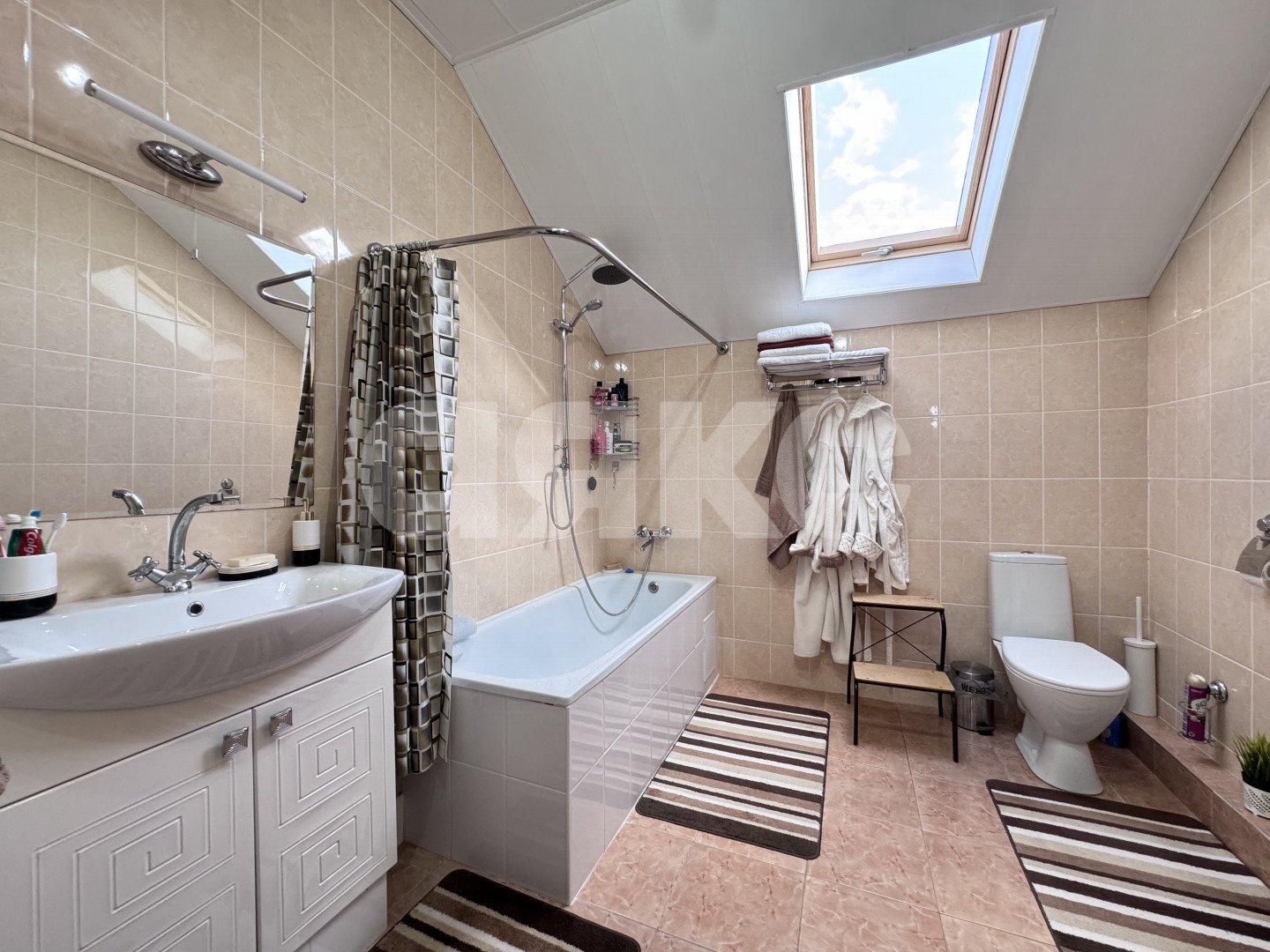 Фото №25: 1-комнатная квартира 65&nbsp;м², 4/4&nbsp;эт. - Горячий Ключ, мкр. Старый Рынок, ул. Лермонтова, 77