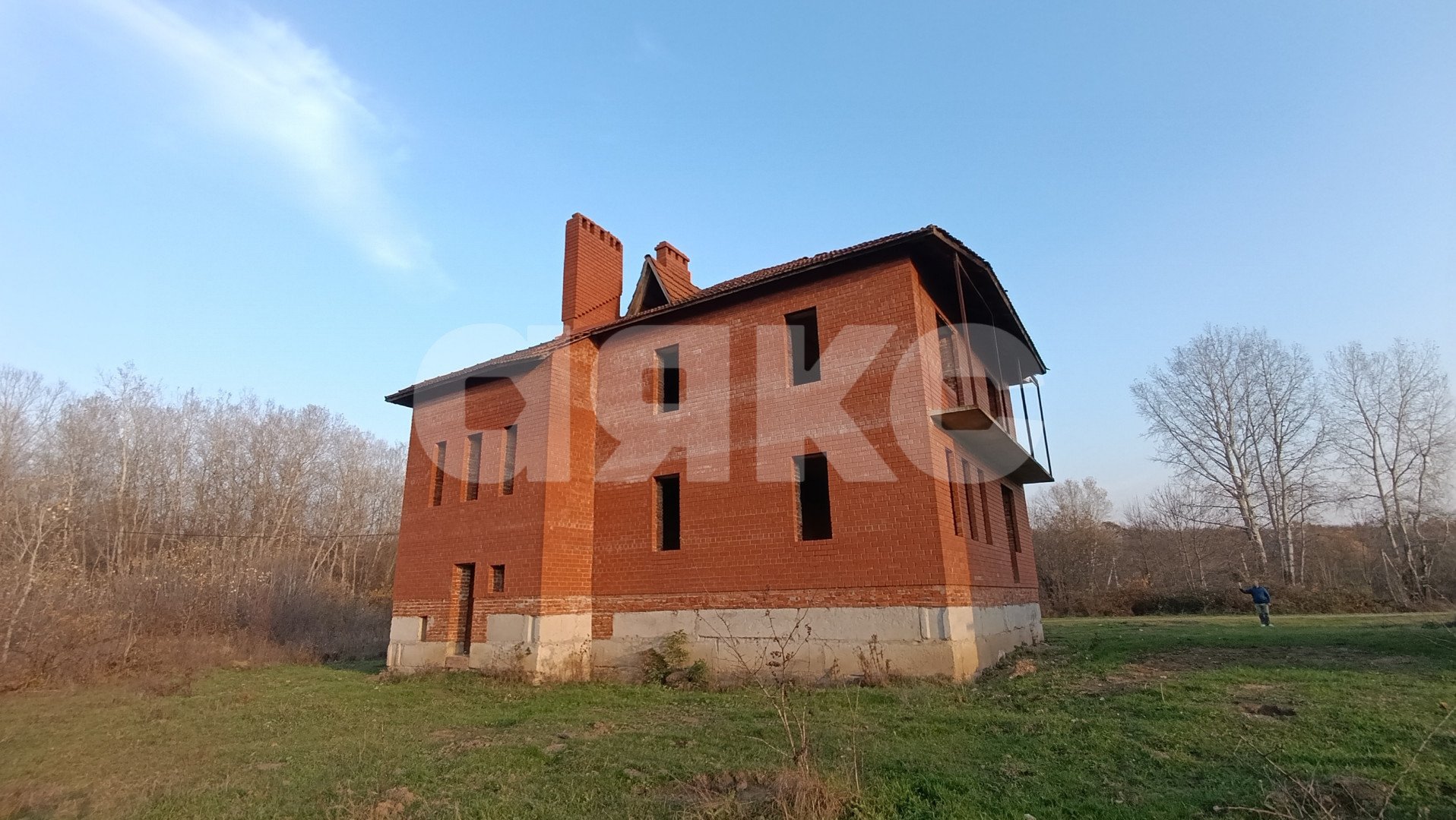 Фото №5: Дом 350&nbsp;м² + 19.8&nbsp;сот., 1&nbsp;эт. - Саратовская, 4-й, мкр. 13-й квартал, 5