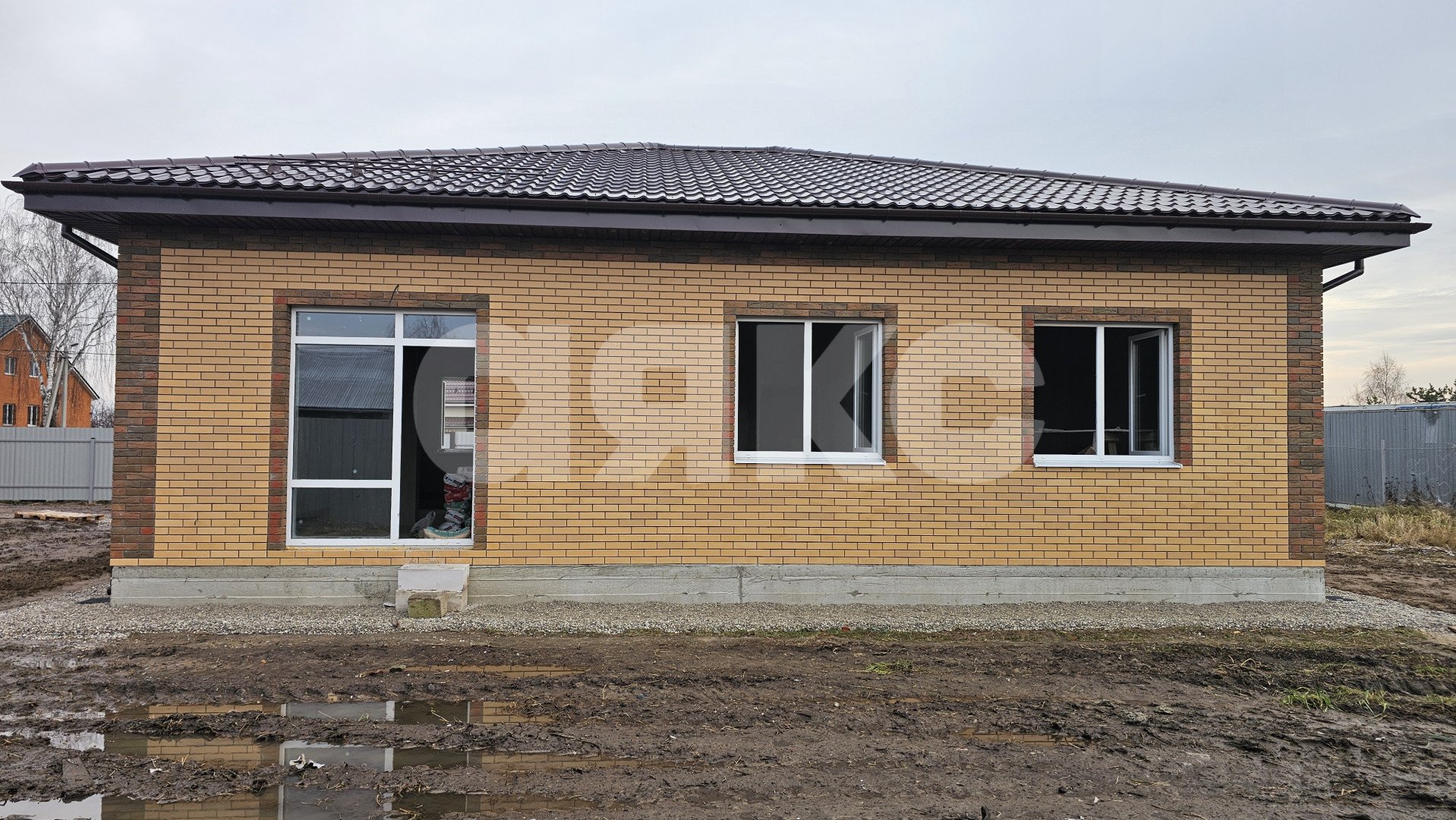 Фото №1: Дом 100&nbsp;м² + 7&nbsp;сот., 1&nbsp;эт. - Локтевая, 19