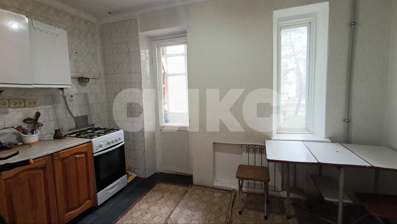 Фото №4: 2-комнатная квартира 33&nbsp;м², 1/5&nbsp;эт. - Горячий Ключ, мкр. Администрация, ул. Ленина, 199